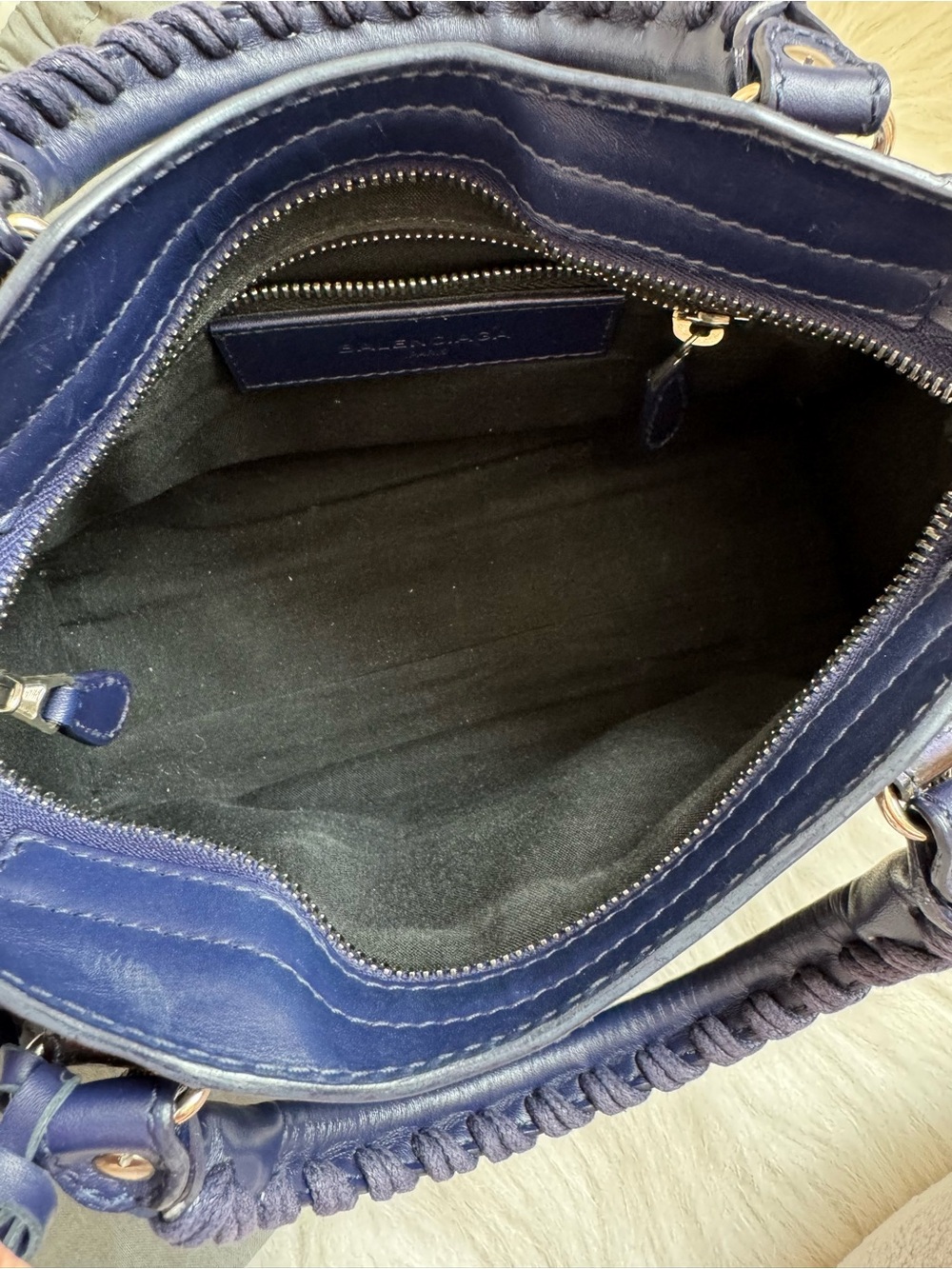 Vintage Balenciaga Navy Blue Mini City bag - Leather Top Handle Crossbody - Picture 10 of 16